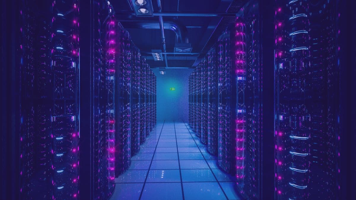 DNSnetworks switches from vmware to redhat openshift