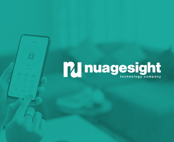 Nuagesight logo with a photo of a user on a mobile phone